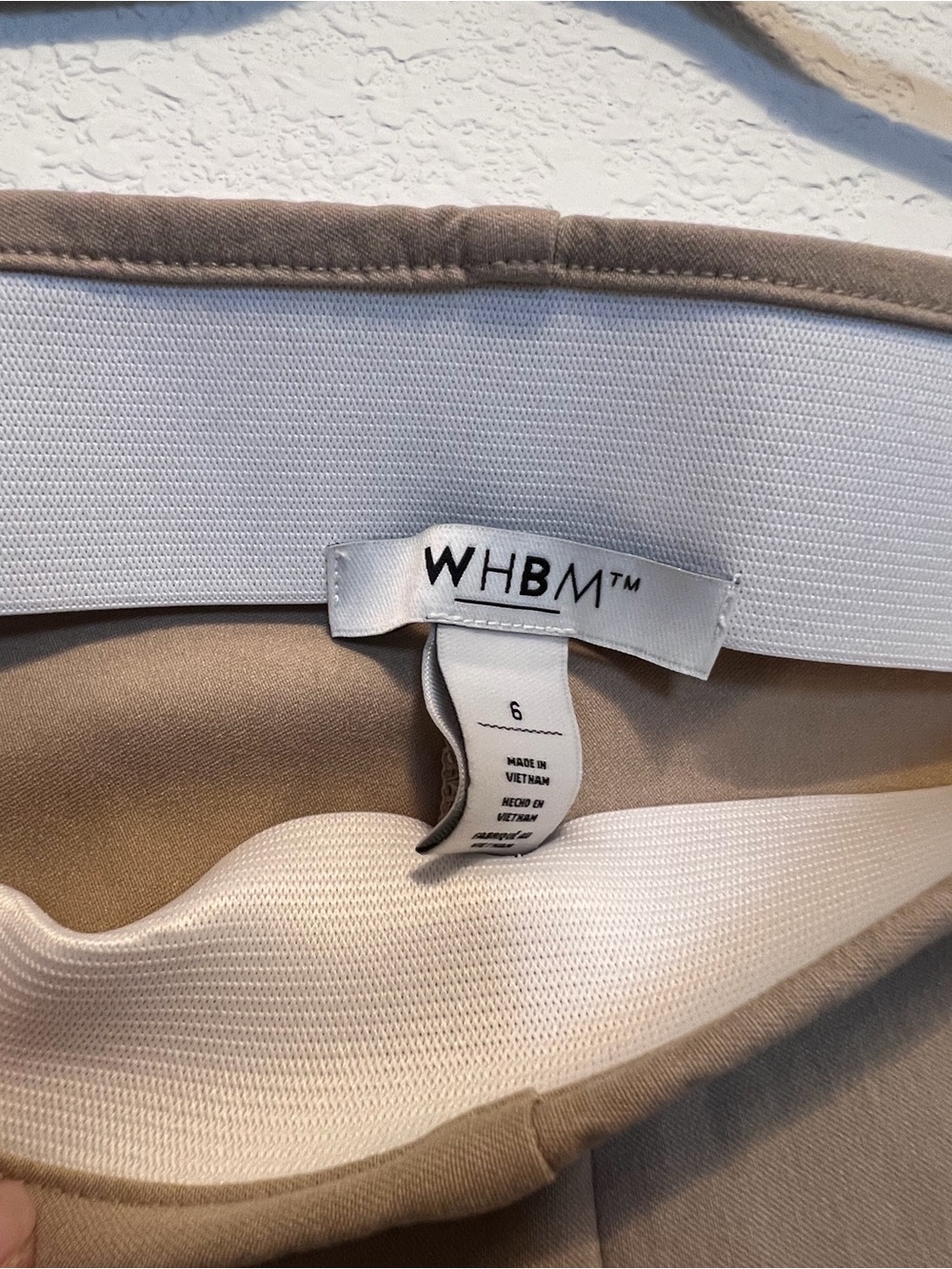 White House Black Market Beige Cropped Pants